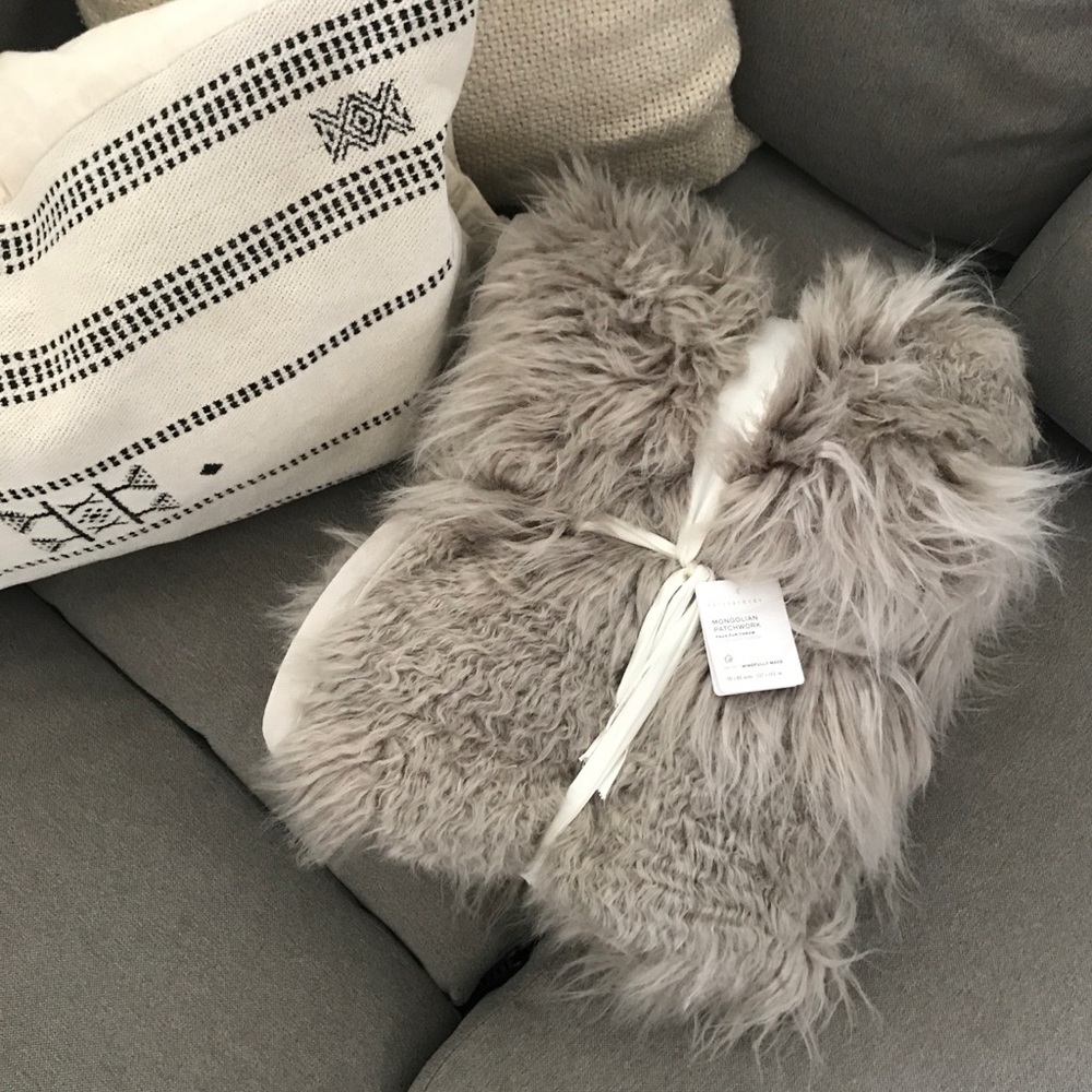 NWT Pottery Barn Mongolian Patchwork Throw